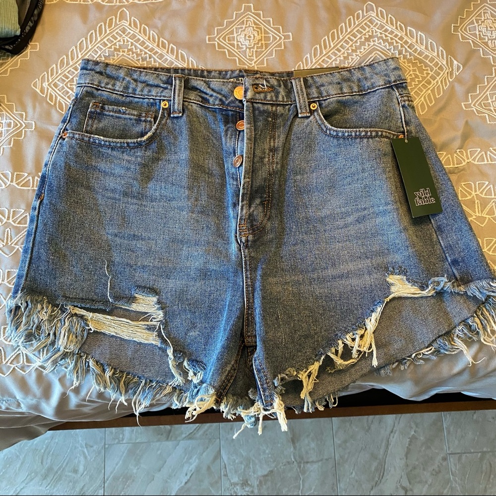 NWT women’s jean shorts